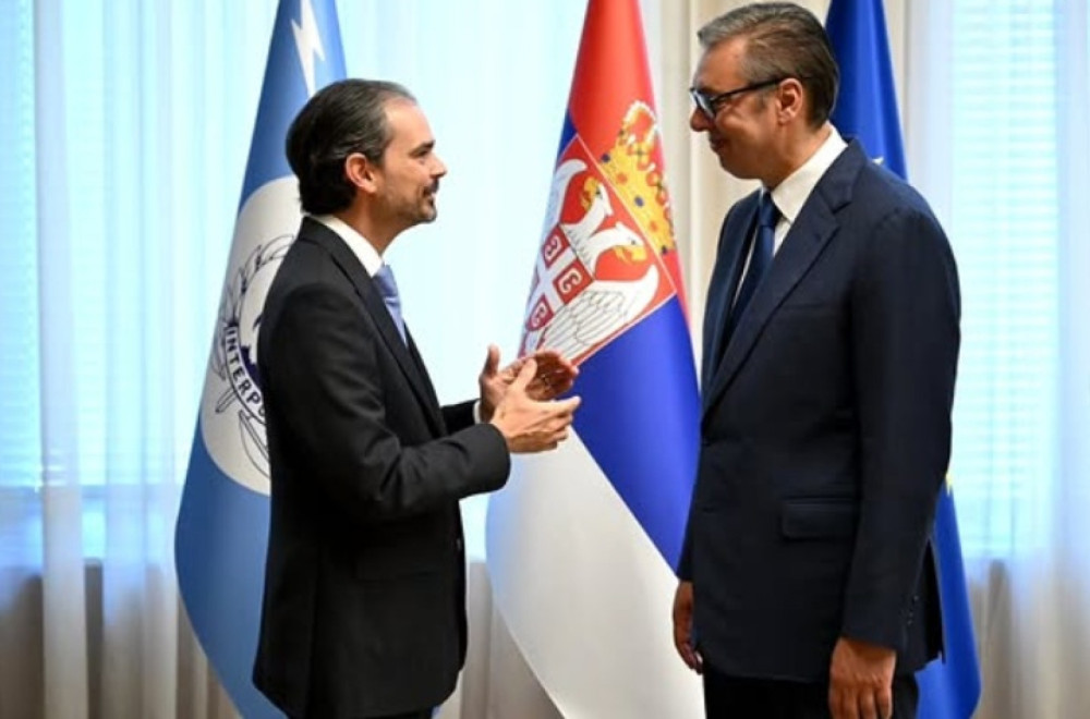 252524_vucic-interpol_f