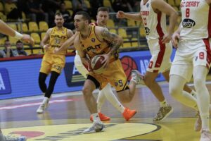 5744065_antonio-jordano_ff